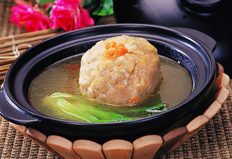 清炖蟹黄狮子头