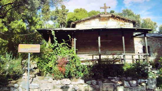 Ieros Naos Agios Dimitrios Loubardiaris