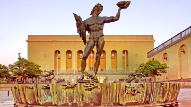 海神波赛东雕塑