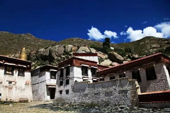 热拉雍仲林寺旅行图片 1