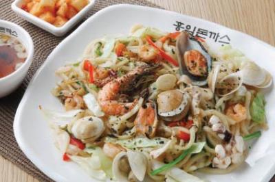 Hongik Donkatsu Cheongju 1餐厅图片