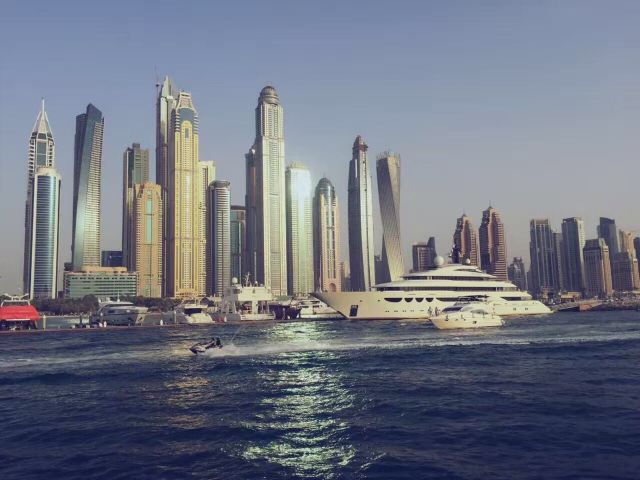 Dubai Yacht Tourism
