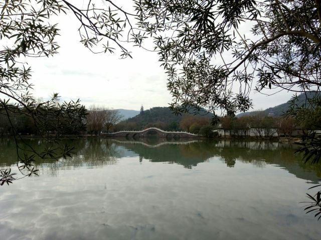 천하옥원