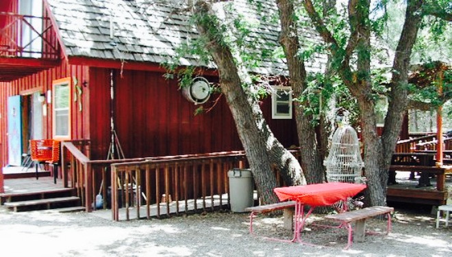 Del Corazon Restaurant