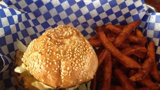 Drums N Flats Reviews Food Drinks In Ontario Toronto Trip Drums N Flats Reviews Food Drinks In
