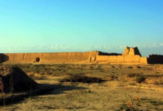 许三湾城及墓群景点图片