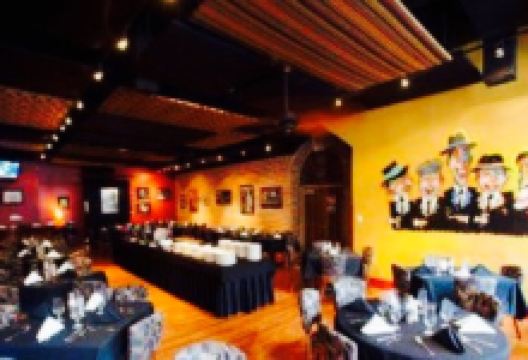 Crooners Lounge美食图片