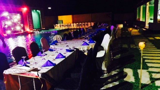 White House Pool Side Restaurant