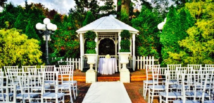 Grand Oaks Country Club