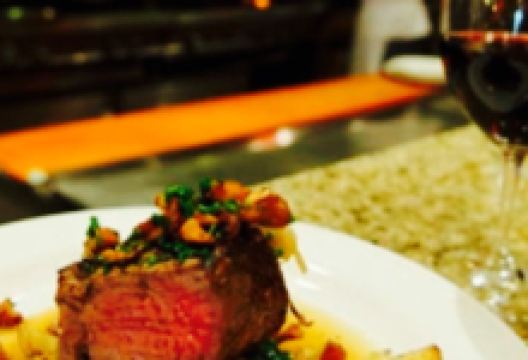 Latitude 48 Bistro美食图片