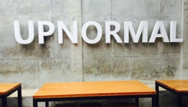 Warunk UpNormal餐厅图片