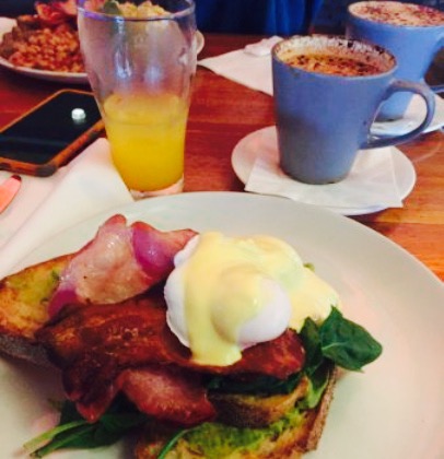 Towradgi Beach Hotel & Waves餐厅图片