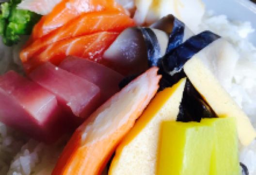 Kochi Sushi Japanese Restaurant美食图片