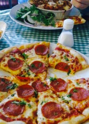 Devitas Pizzeria & Cafe