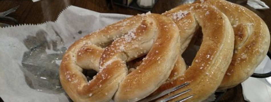 C R Heroes餐厅图片