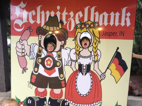 Schnitzelbank
