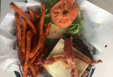 Roadhouse美食图片