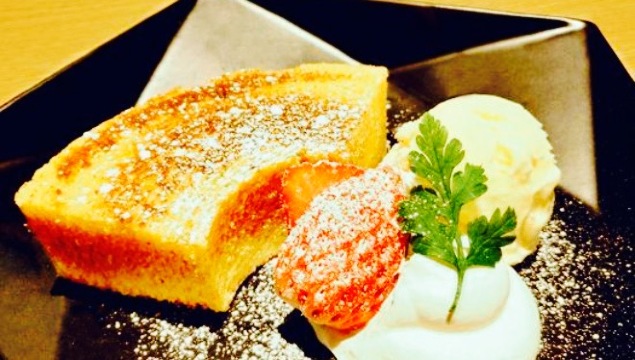 Mochimochi Komugi Sweets & Cafe Mahoan餐厅图片