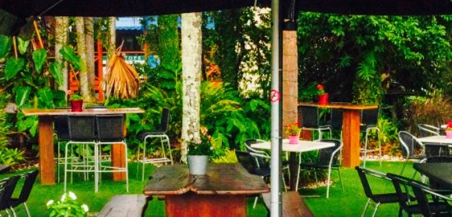 Montville Cafe Bar and Grille