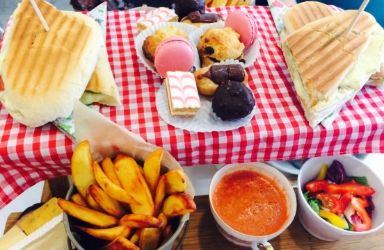 Boardwalk Cafe Bar