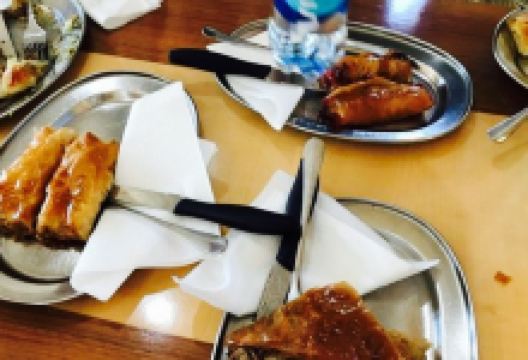 Dobojske Pite na vagu美食图片