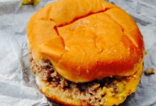 Carlton's Hamburgers and Hotdogs美食图片
