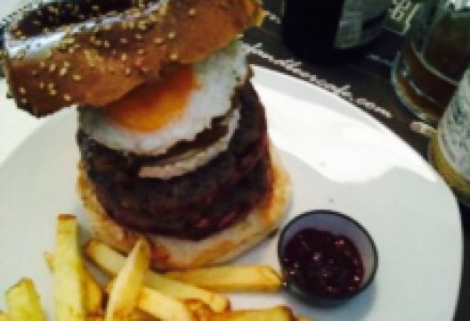 Beef & Beer Café美食图片