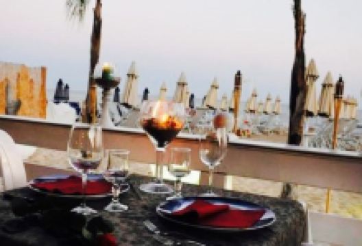 Sombrero Beach Terracina美食图片