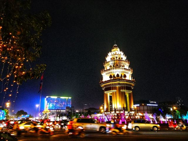 Independence Monument