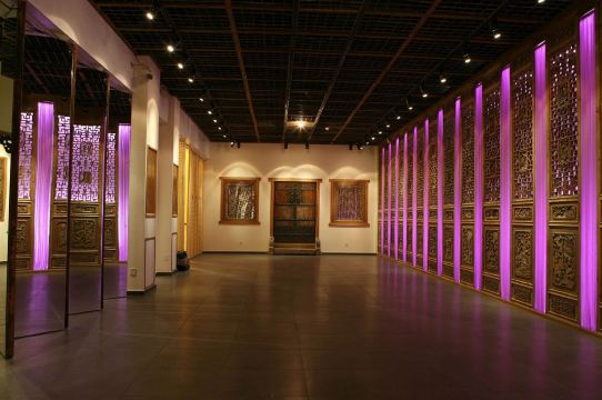 Gallery 3
