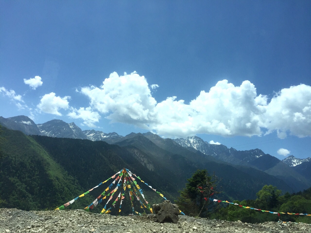 两个姑娘的四姑娘山之旅