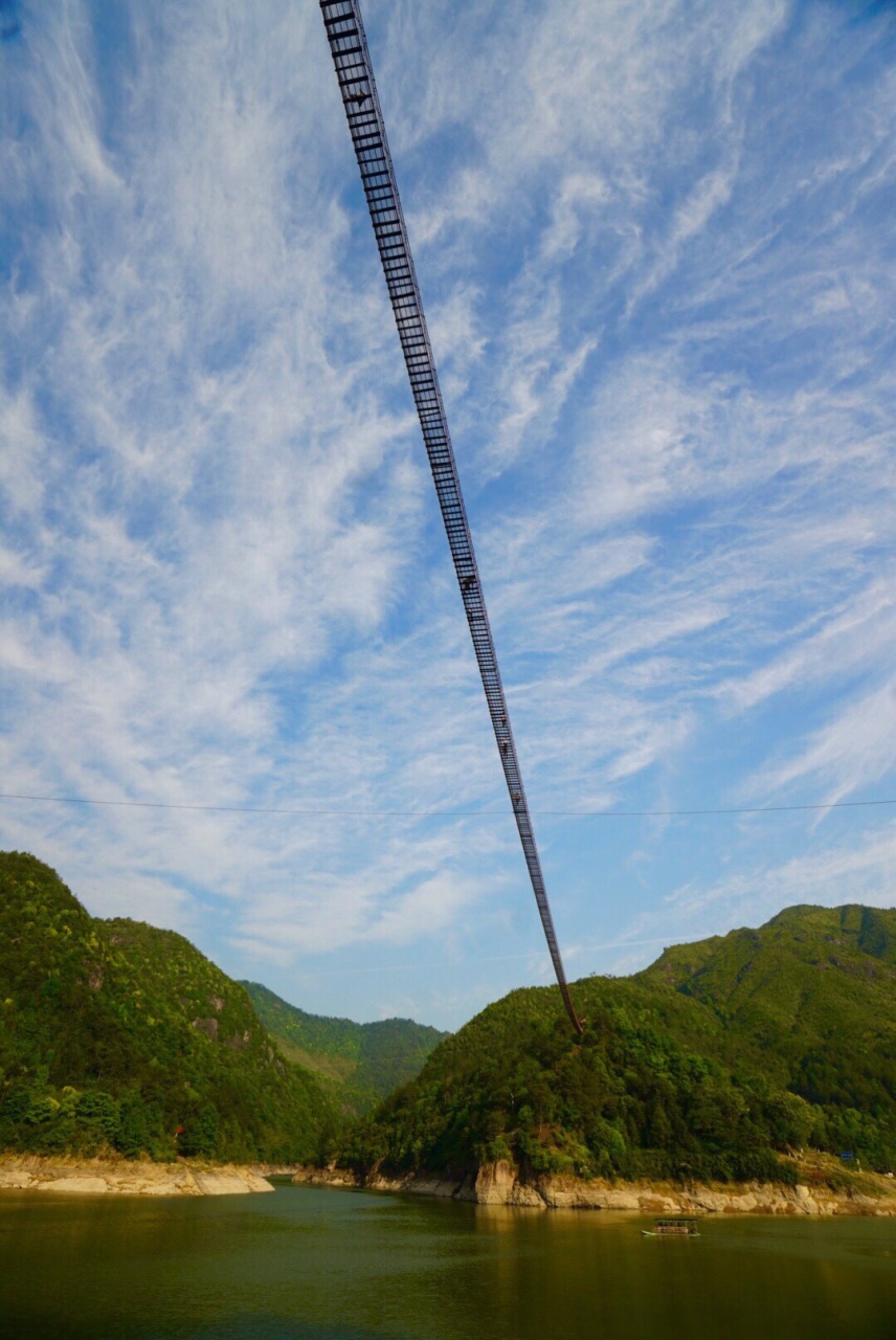 来温州飞云湖：看世界最长的铁索桥