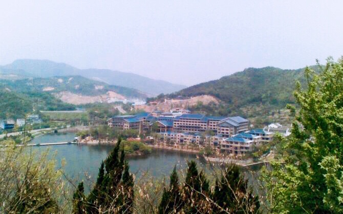丹城地标景观-东谷湖