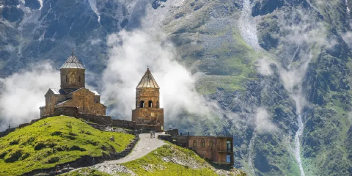 斯提潘茨明達聖三一教堂