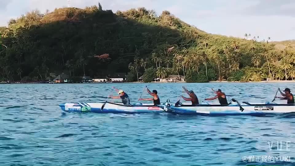 波拉波拉岛划艇比赛训练