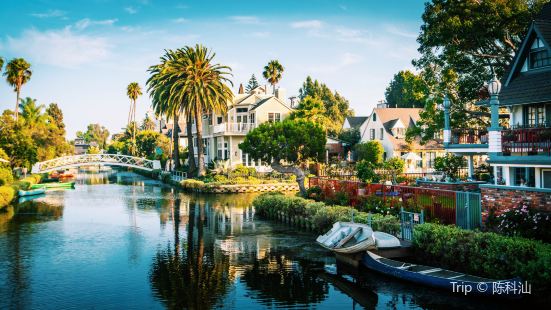 Venice Canals Walkway
