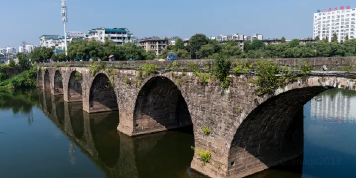 屯溪老大橋