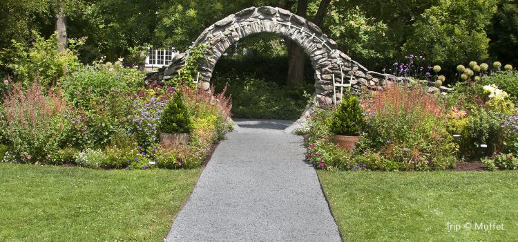 Blithewold Mansion Gardens Arboretum Travel Guidebook Must