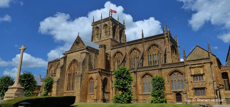 Sherborne Abbey Travel Guidebook Must Visit Attractions In