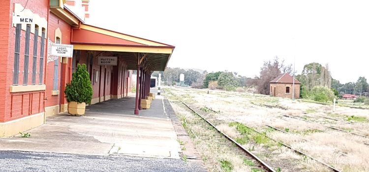 Cowra Railway Station Travel Guidebook Must Visit Attractions In