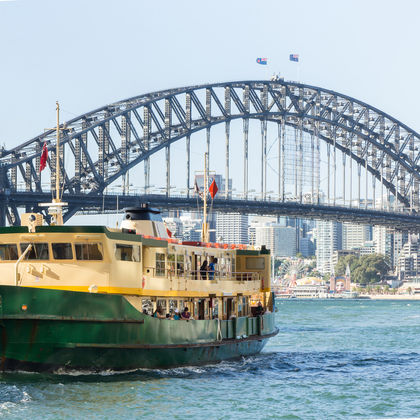 澳大利亚悉尼歌剧院+海德公园+邦迪海滩+悉尼海港大桥+麦考利夫人座椅一日游