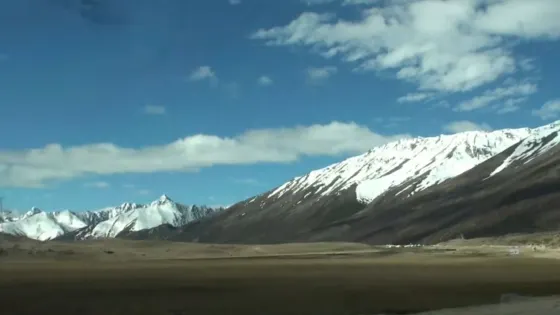 同尼村