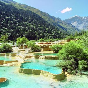 Huanglong National Scenic Area