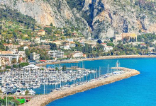 芒通港口景点图片