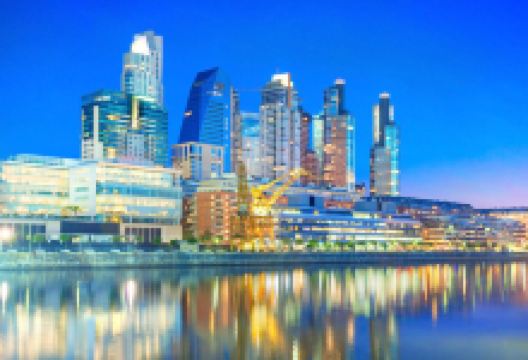 马德罗港区景点图片