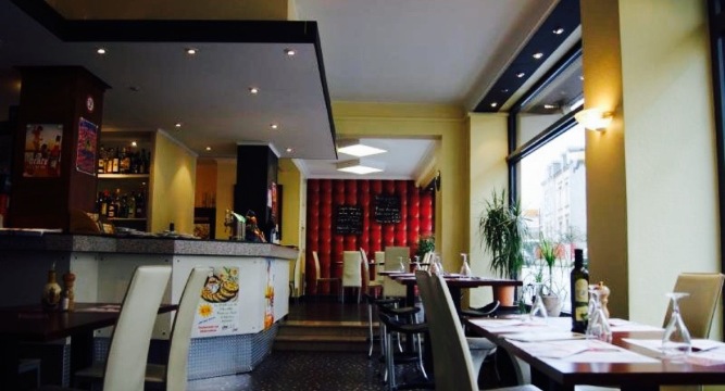 Jolly Restaurant餐厅图片