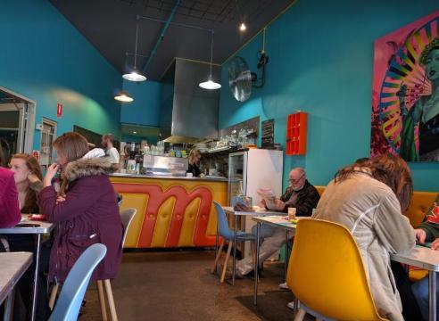 Machine Laundry Cafe餐厅图片