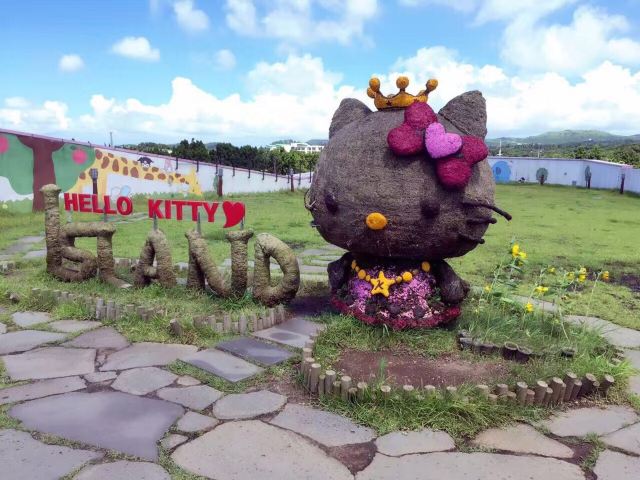 Hello Kitty Island