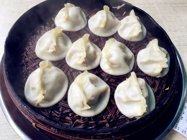 志亮灌湯蒸餃·清真(廟後街店)