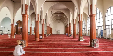 法薩爾王清真寺